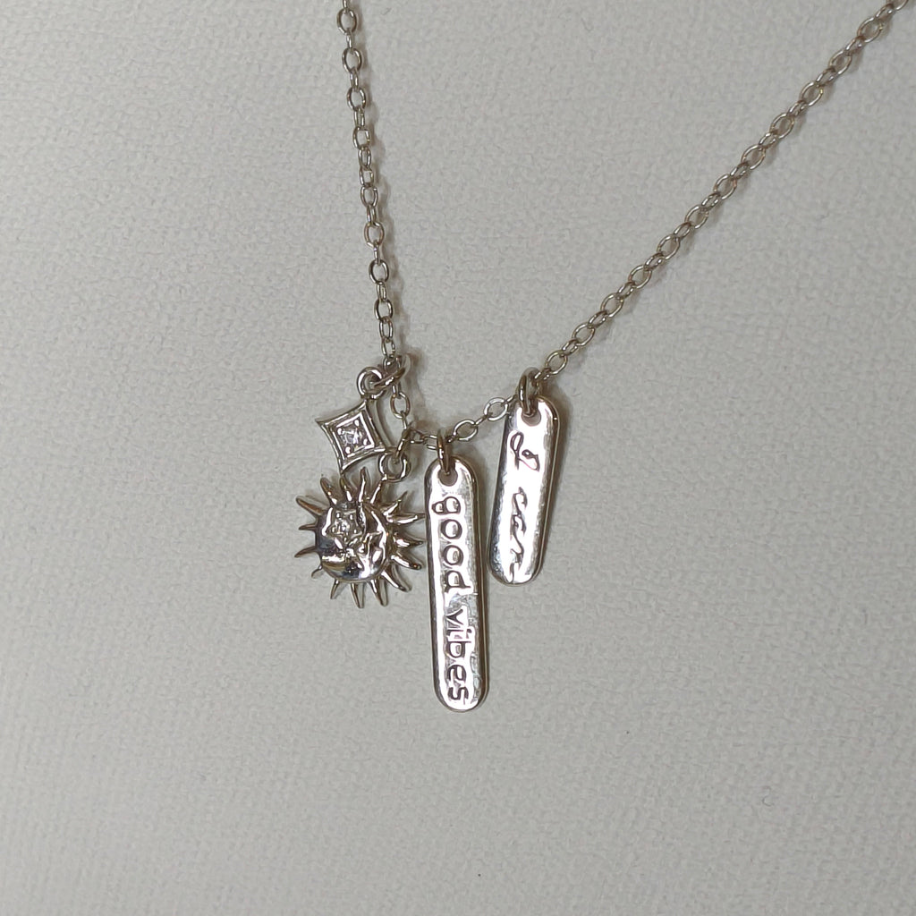 Collana Good Vibes