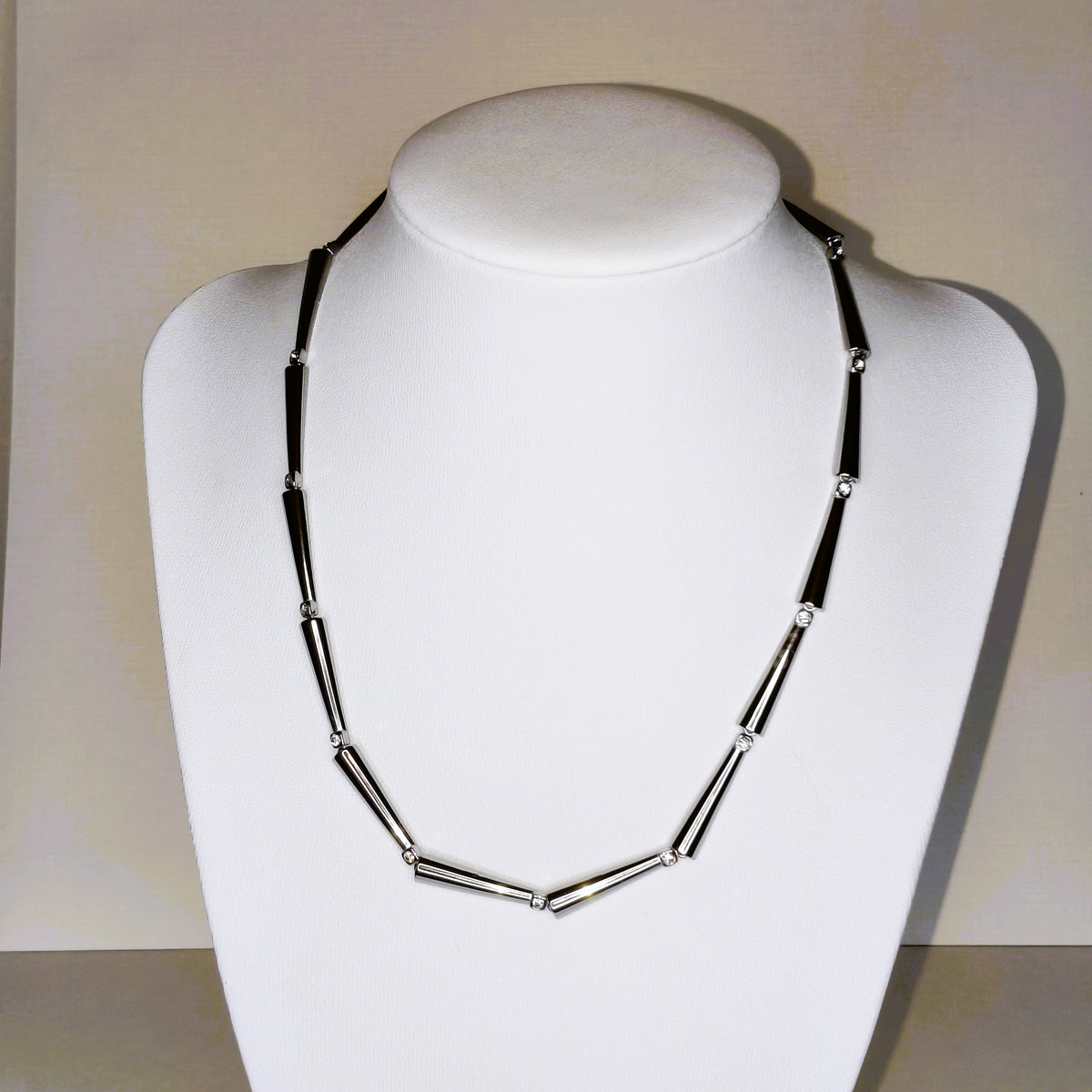 Collana Prisma